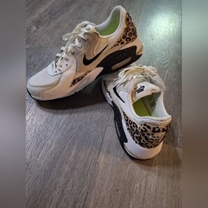 Nike Women’s Leopard Accent White and Black Sneakers